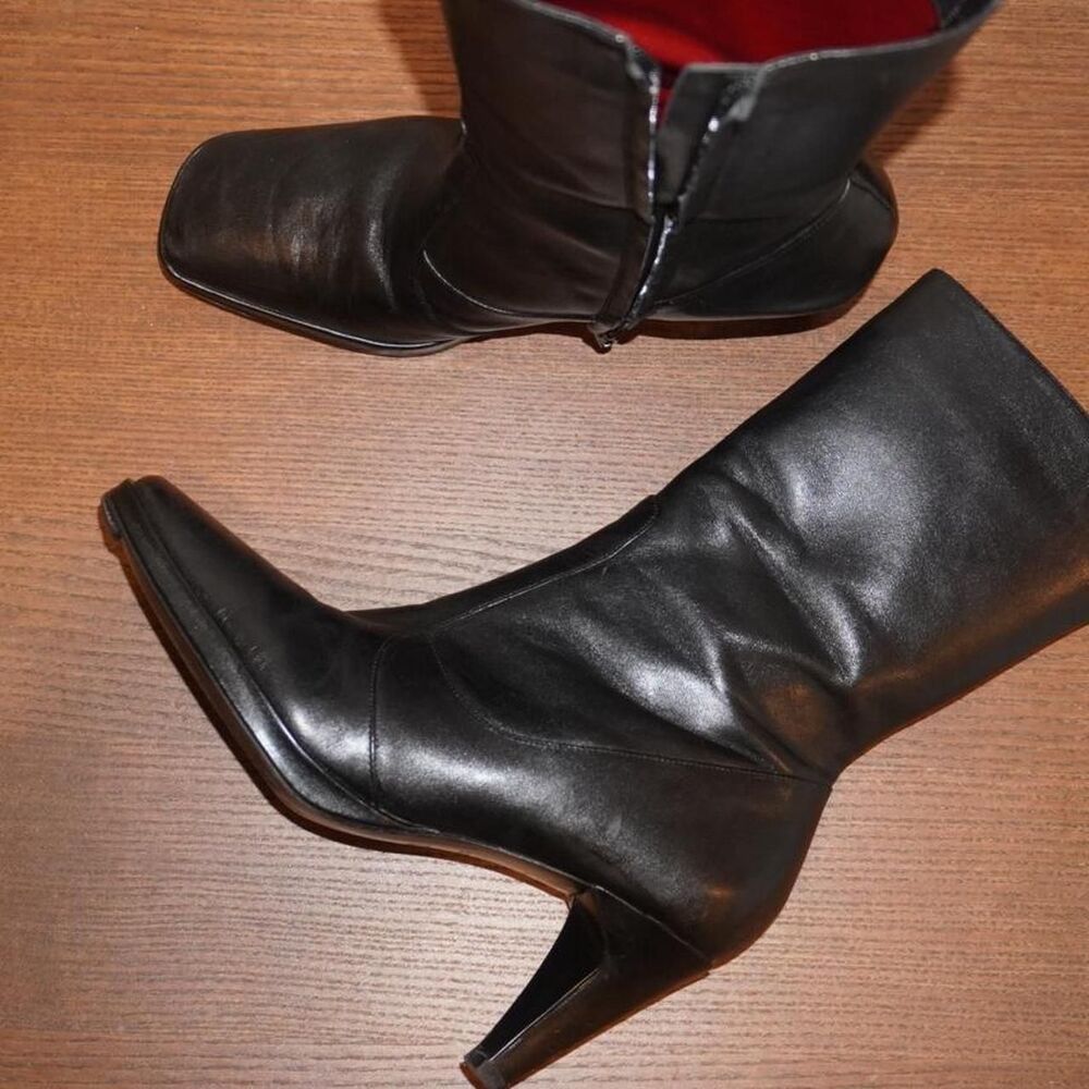 Bcbgmaxazria Women's Black Boots